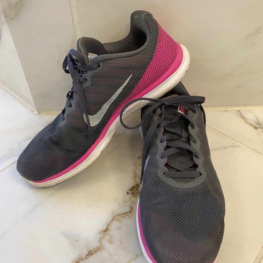 Nike training in season TR 6